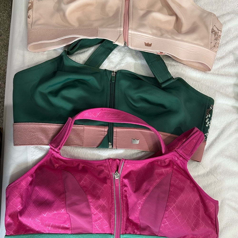 SHEFIT Sports Bras - Pink, Green, Cream
